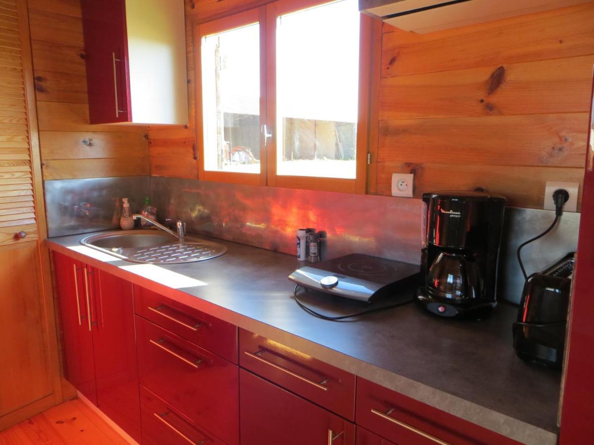 Bed & Breakfast La Ferme De L'isle Et Sa Roulotte